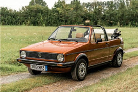 mousses, housses, selleries, soufflets, plages arrières, panneaux de porte, pour les véhicules de la marque Golf 1 Cabriolet