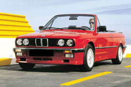 mousses, housses, selleries, soufflets, plages arrières, panneaux de porte, pour les véhicules de la marque E 30 Cabriolet