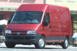 mousses, housses, selleries, soufflets, plages arrières, panneaux de porte, pour les véhicules de la marque Boxer 2002 - 2006